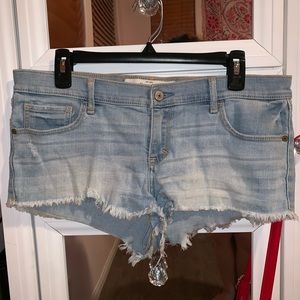 ABERCROMBIE SHORTS W 29